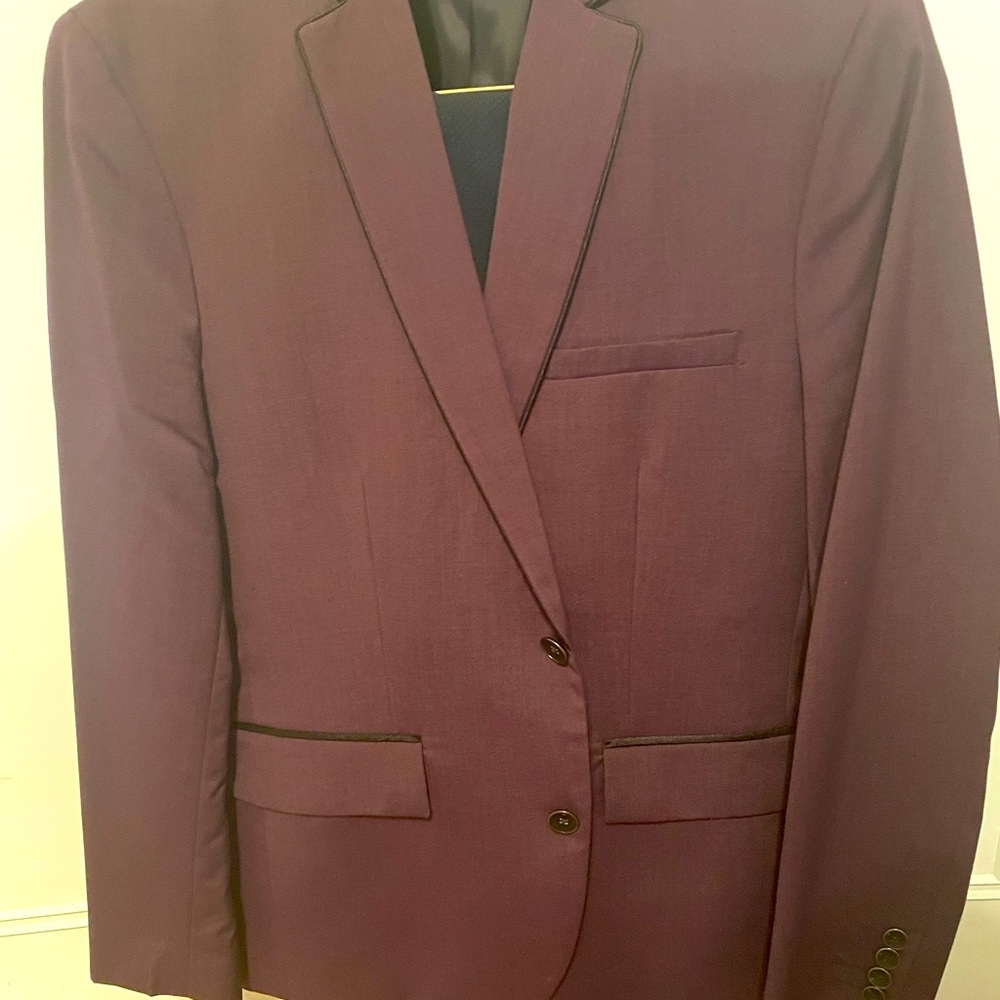 Maroon blazer